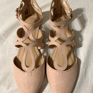 Lauren Conrad Macaroon Blush flats